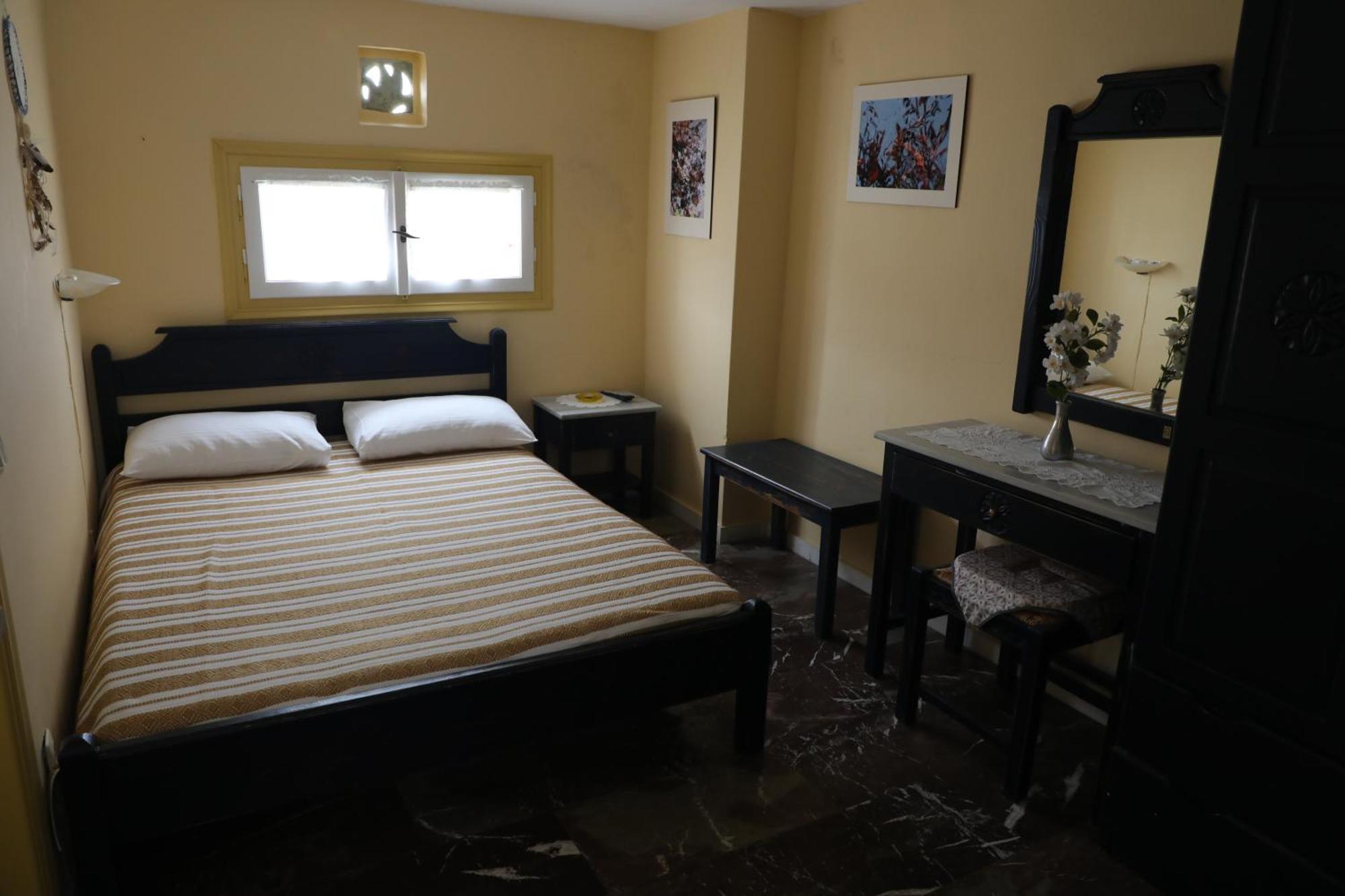 Panormos Apartments Extérieur photo