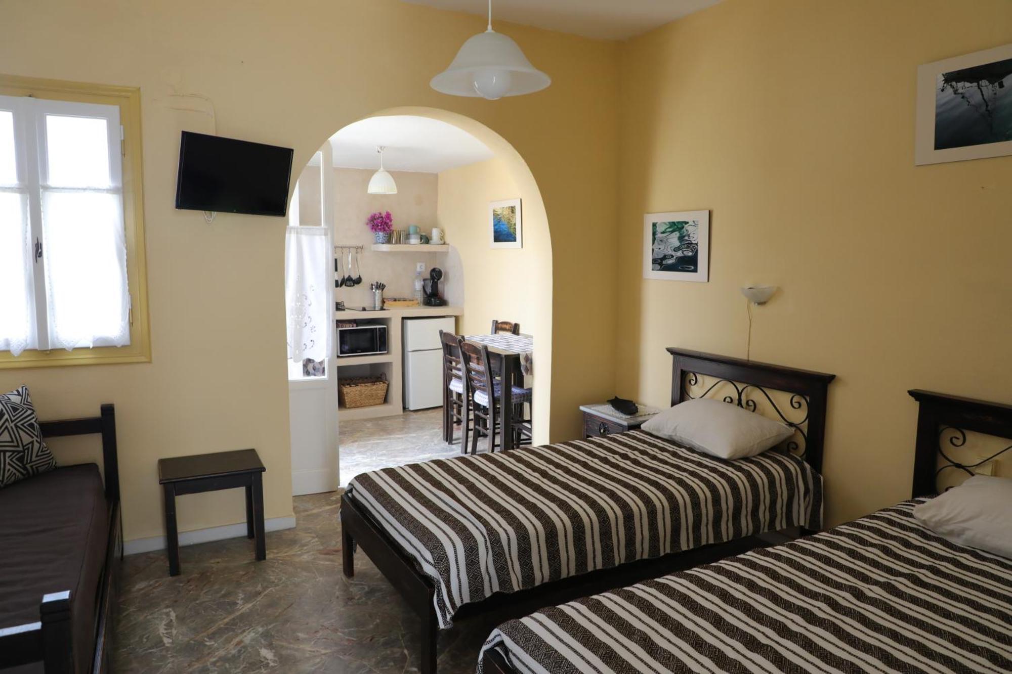Panormos Apartments Extérieur photo